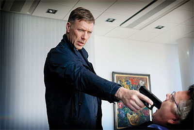 Mikael Persbrandt als Agent Hamilton